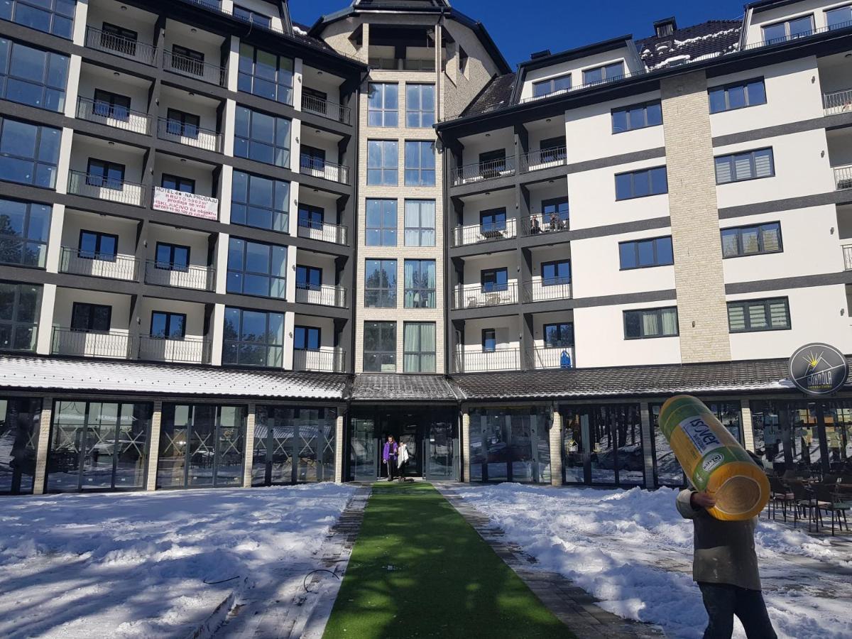 Aparthotel Mb Lux *